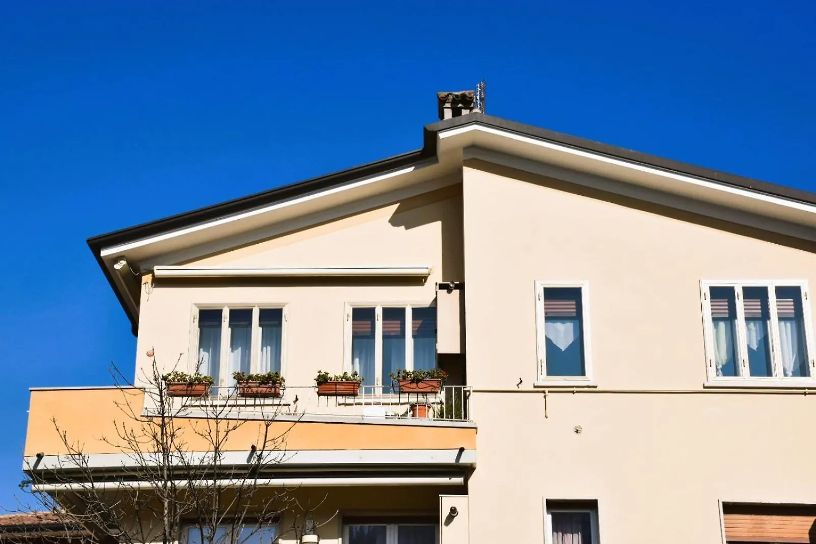 Casa Leopardi - Holiday Apartment In Garda