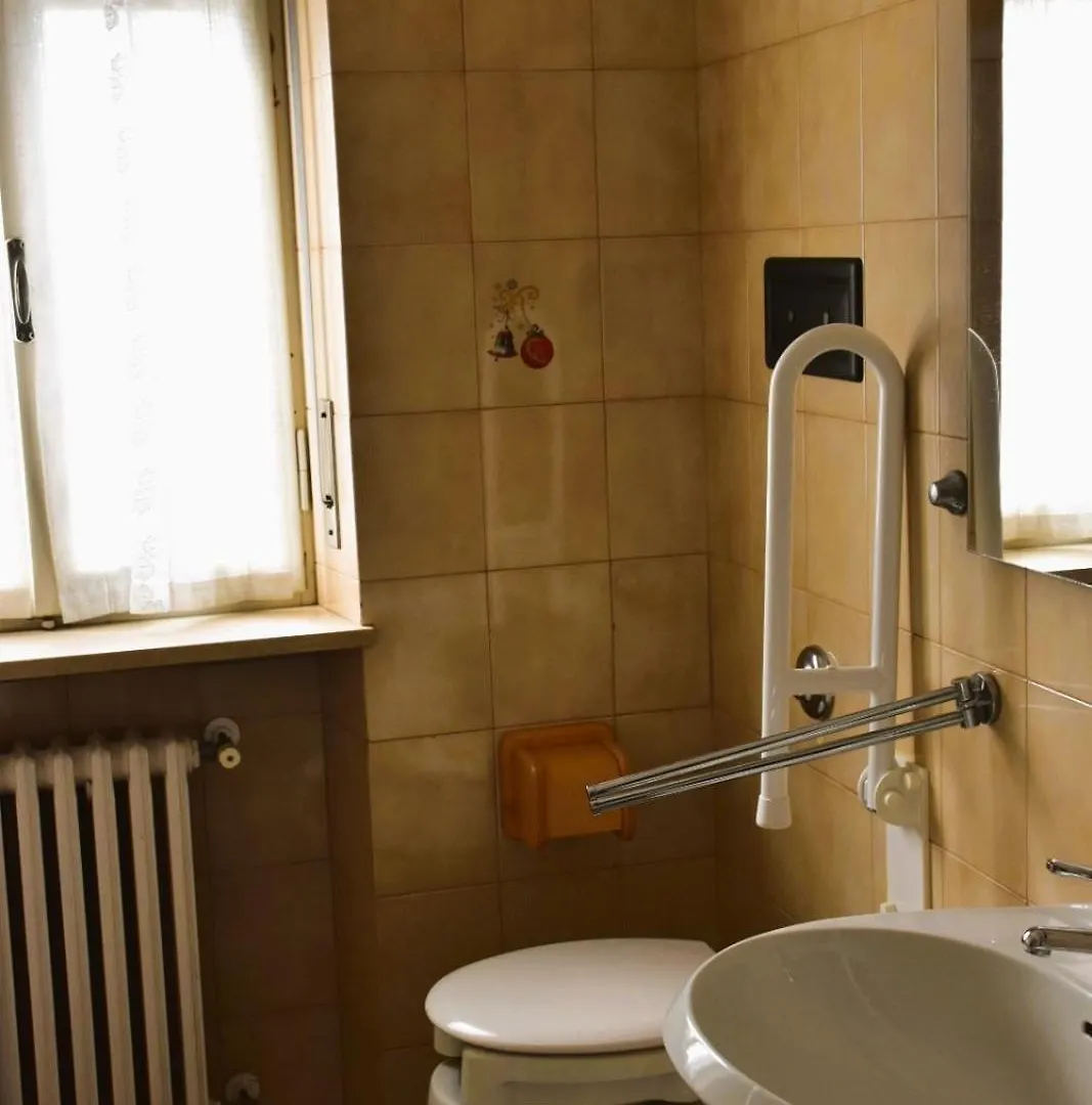 Casa Leopardi - Holiday Apartment In Garda 0*, Garda (Verona)